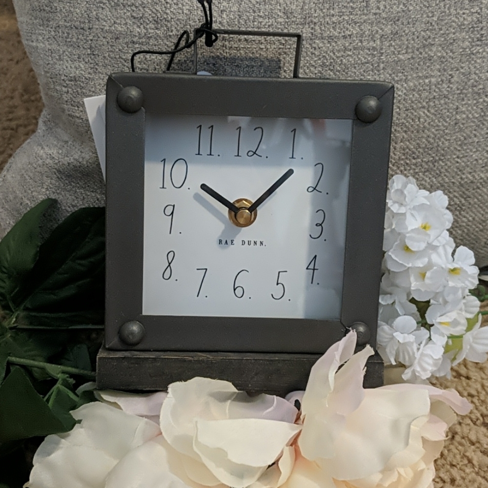 Rae Dunn Clock